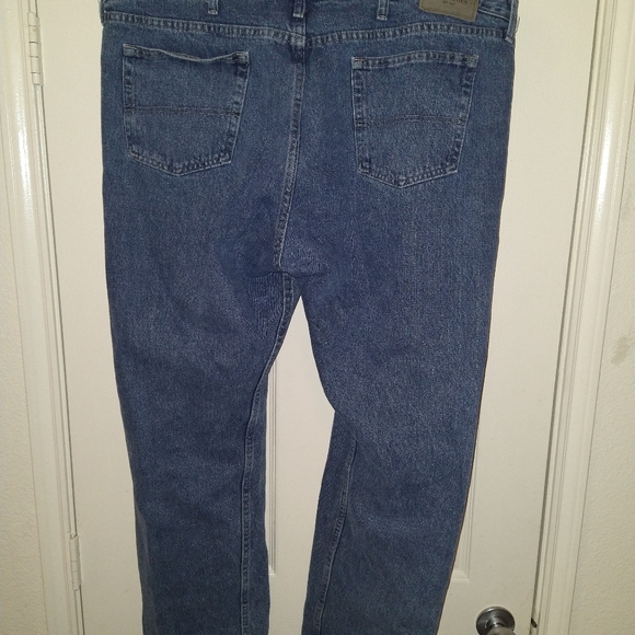 Wrangler Authentic Blue Denim Jeans Men's sz 44x32. - Picture 2 of 7